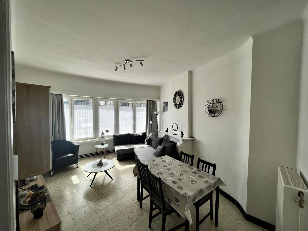 Appartement Le Royal. De Panne Exterior photo